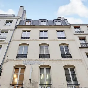 Charming Appart 4p1br Le Marais , Paris France
