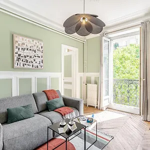 Sweett - Pavillon Saint-germain , Paris France