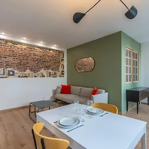 Avec Parking, Vieux , Lille France